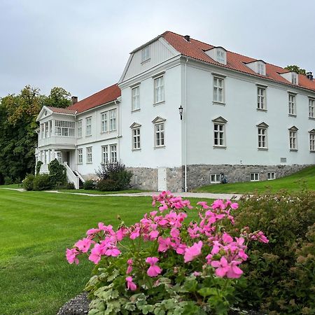 Borregard Hovedgard - By Classic Norway Hotels Sarpsborg Bagian luar foto
