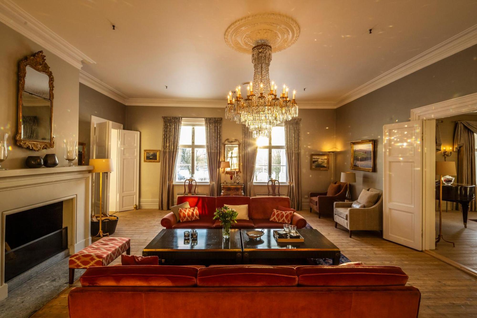 Borregard Hovedgard - By Classic Norway Hotels Sarpsborg Bagian luar foto
