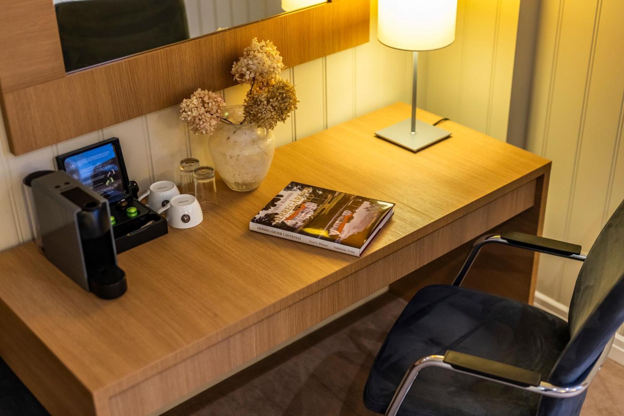 Borregard Hovedgard - By Classic Norway Hotels Sarpsborg Bagian luar foto